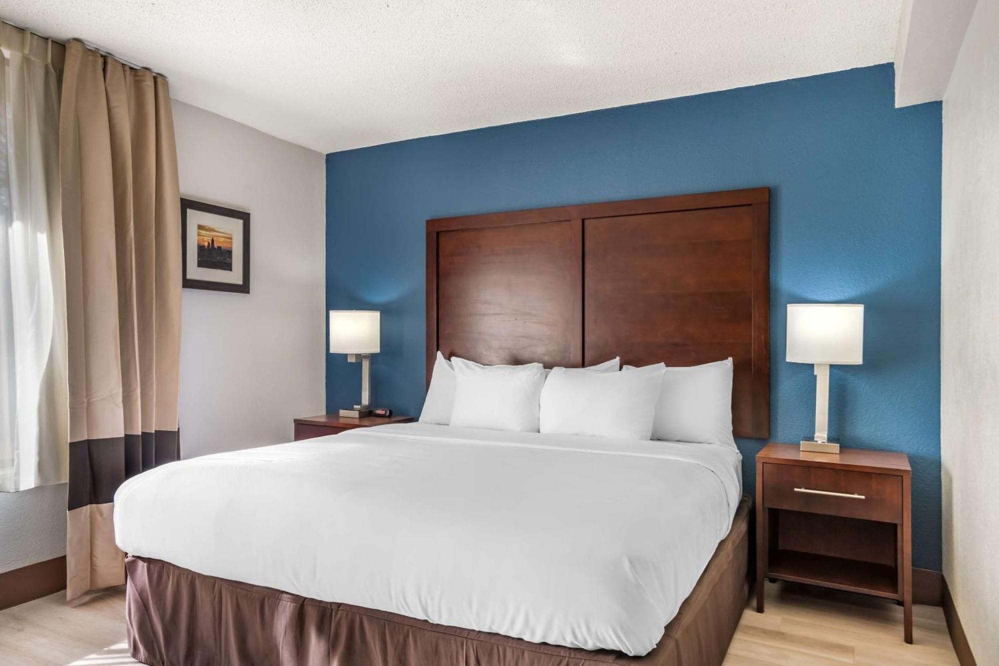 Comfort Inn Charlotte Airport Uptown מראה חיצוני תמונה